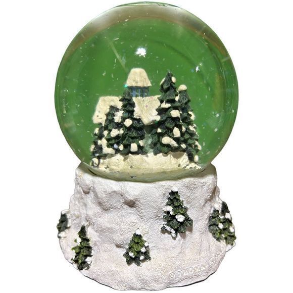Thomas Kinkade‎ Musical Lighted Victorian Christmas House Musical Snow Globe - Picture 2 of 3